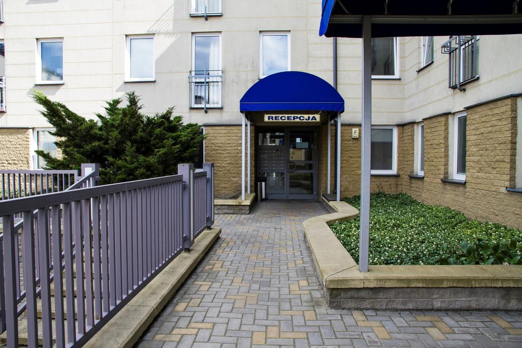 Warsaw Apartments Magnolie מראה חיצוני תמונה