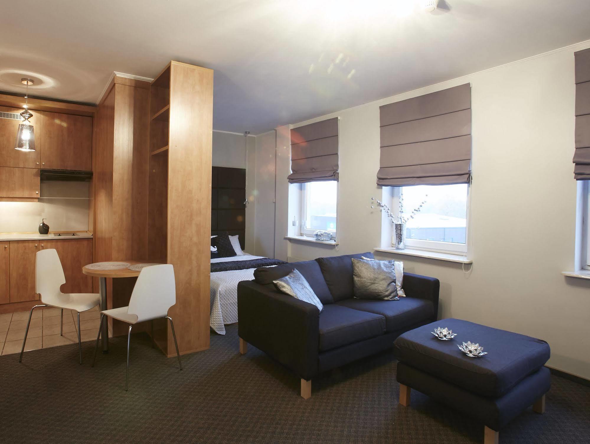 Warsaw Apartments Magnolie מראה חיצוני תמונה