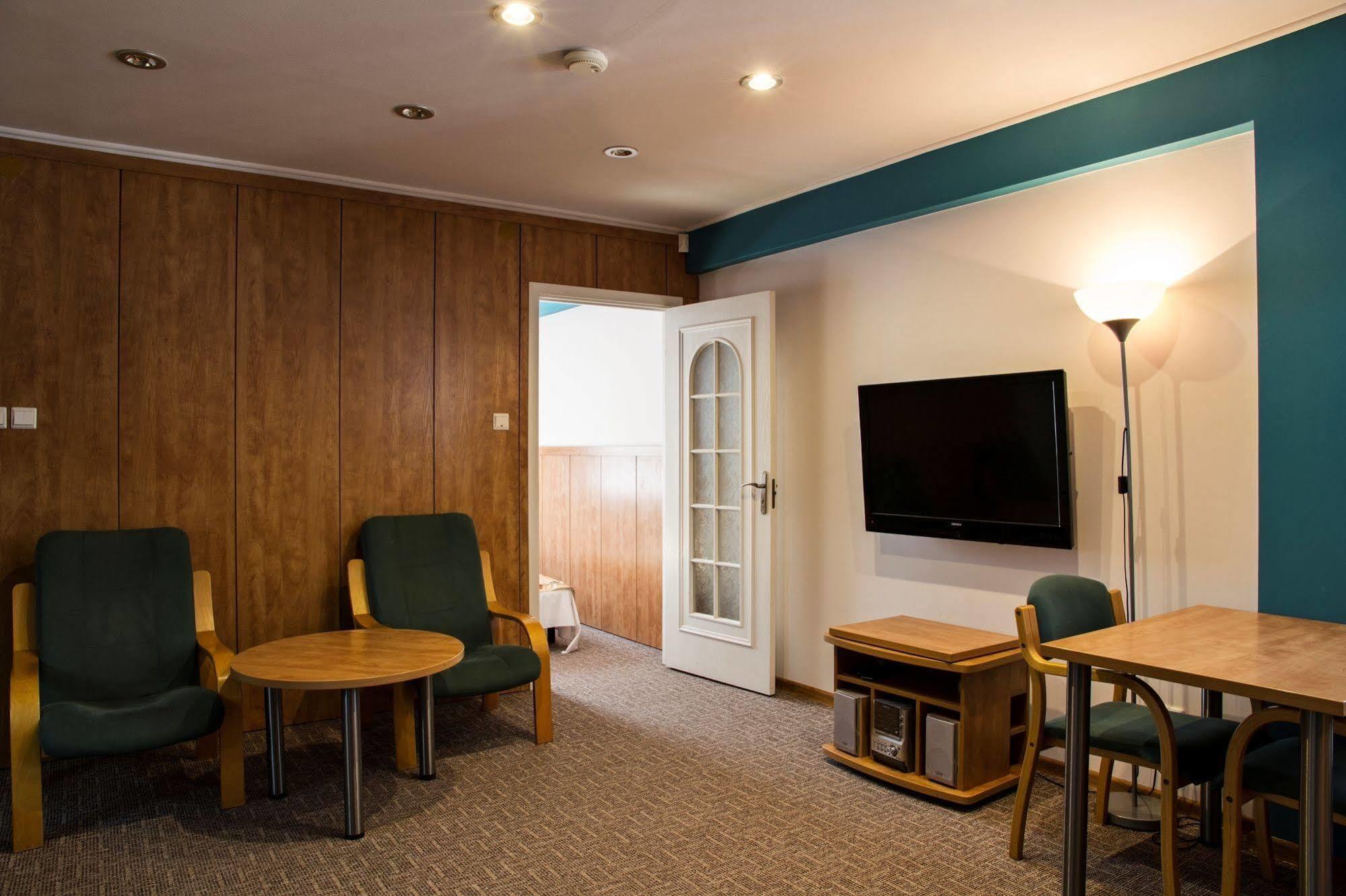 Warsaw Apartments Magnolie מראה חיצוני תמונה