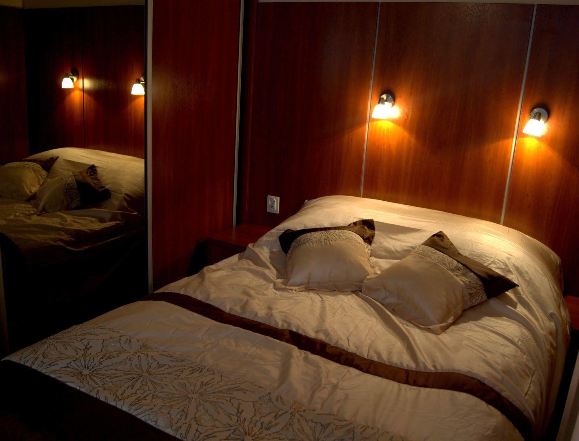 Warsaw Apartments Magnolie מראה חיצוני תמונה
